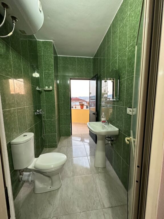 Shes apartament 1 + 1