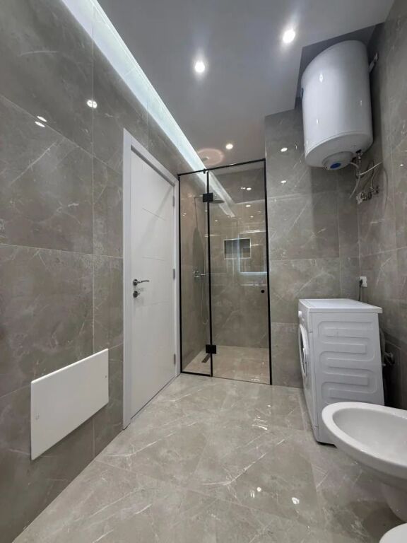 Qira, Apartament 1+1+Post Parkimi, Rr. Dritan Hoxha, Kompleksi E88, Tirane.