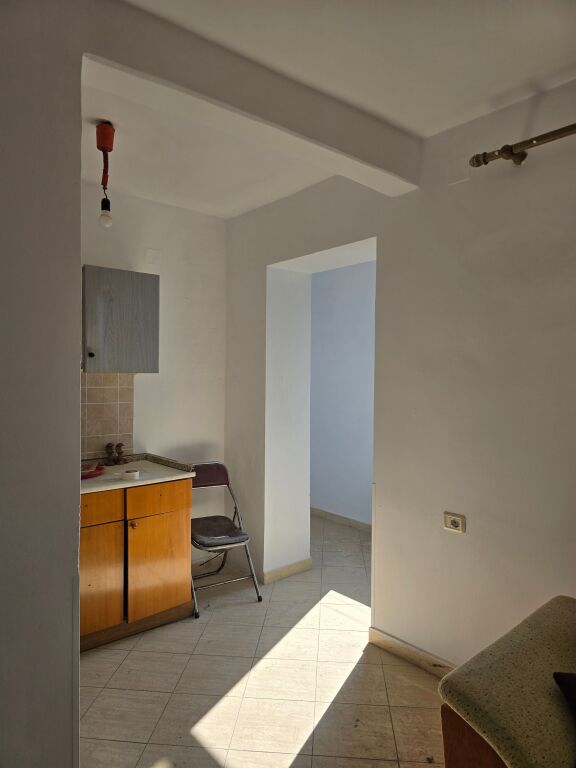 TIRANA! APPARTAMENTO 1+1 IN VENDITA NELL'ISTITUTO AGRICOLO!