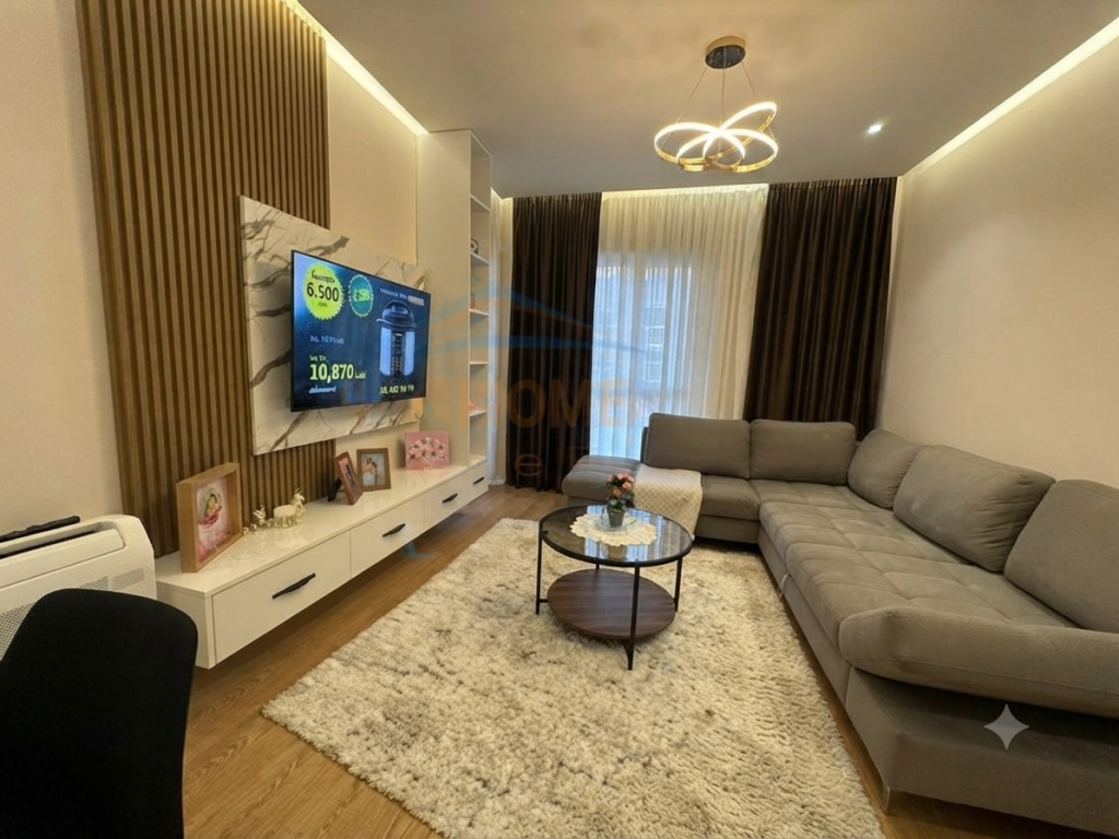 Qera, Apartament 2+1+2 Poste Parkimi,Univers City, QTU.