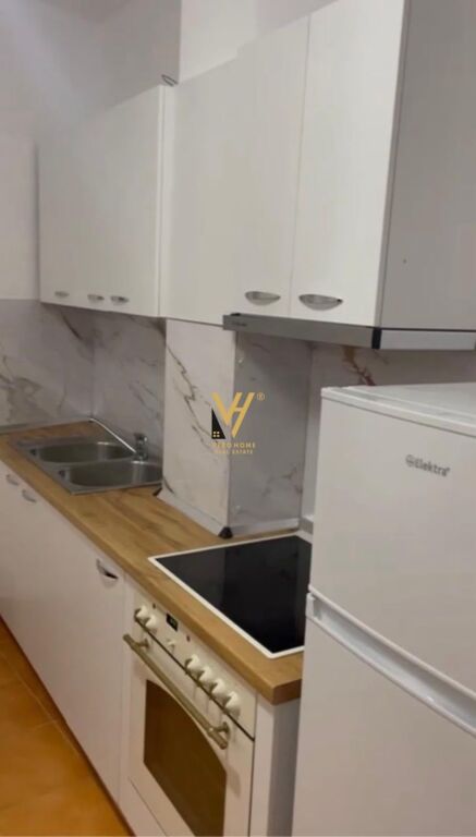 VENDESI APPARTAMENTO 1+1+BLK A ASTIR 11.500.000 LEKE