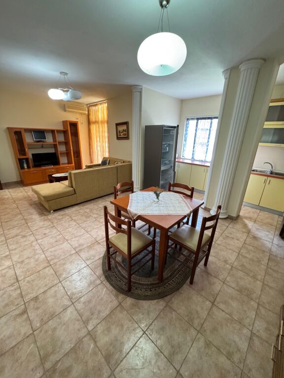 Rent Apartment 1+1  📍Willson Square near post office no.8 •5th floor with elevator  •Price 600 euros