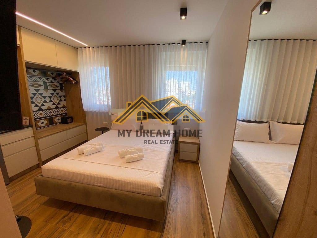 APART-HOTEL IN VENDITA SULLA SPIAGGIA RROTA E KUQE, DURRES
