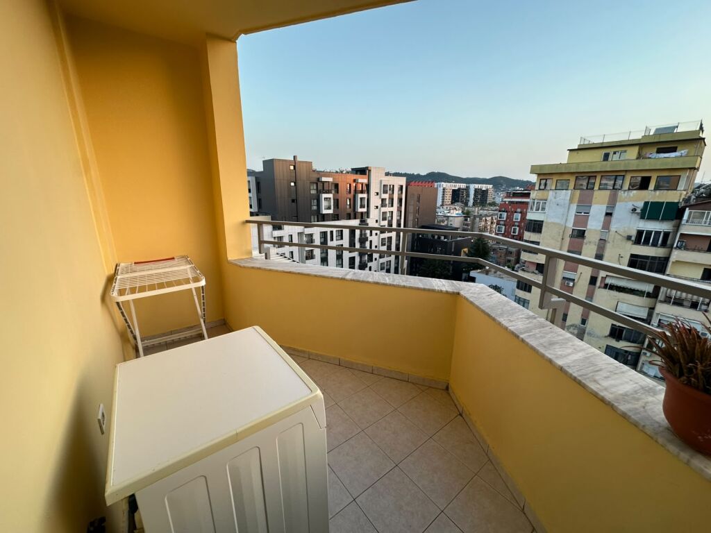 Shes apartament 1 + 1
