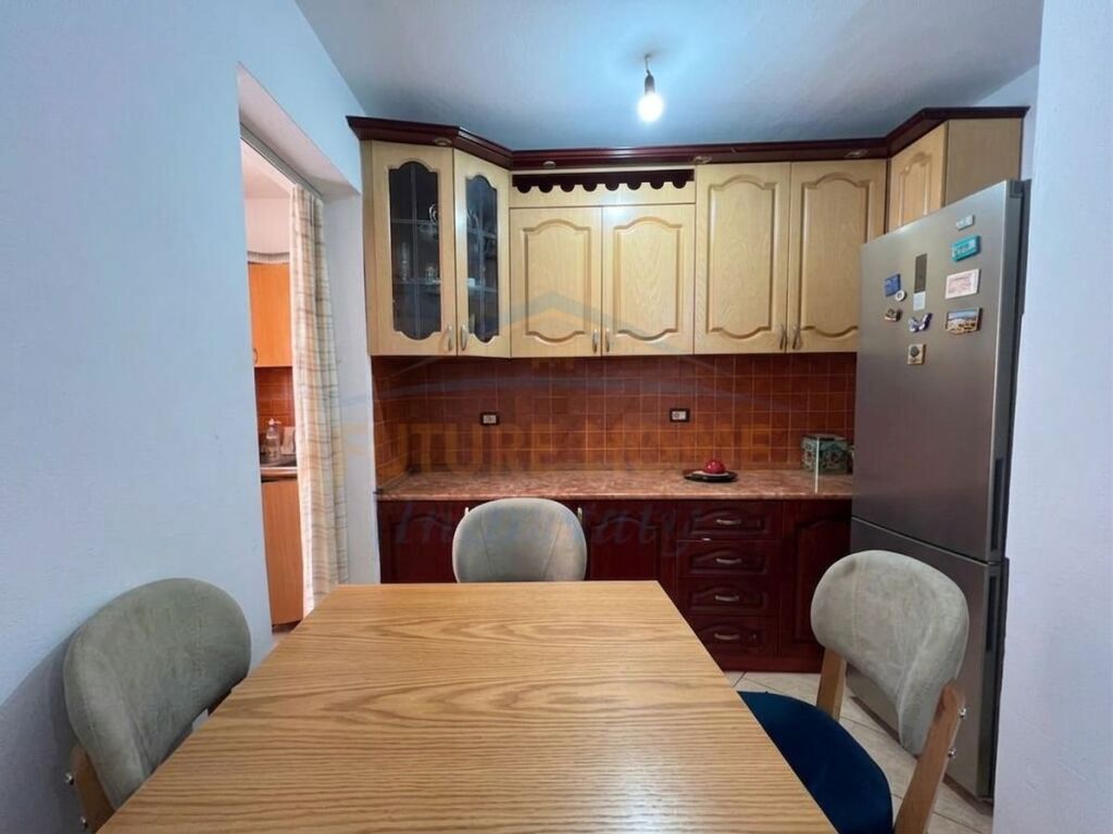 Qera, Apartament 2+1, Shkolla e Baletit, Tiranë.