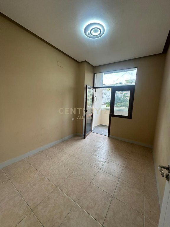 Apartment 3+1 For Sale at Beach, Railway, Durres - 130000€ | 100 m²