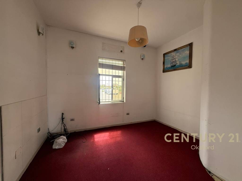 EXCLUSIVE ✨ TWO-STOREY BUILDING FOR RENT 📍 TIRANA-DURRËS HIGHWAY🏢 2,000 € /Month