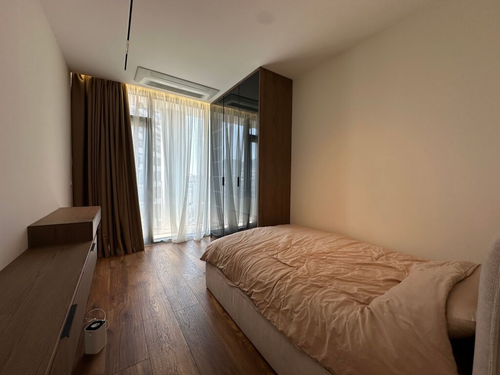 Qira 3+1+2+2Poste parkimi.Lake view Residences.