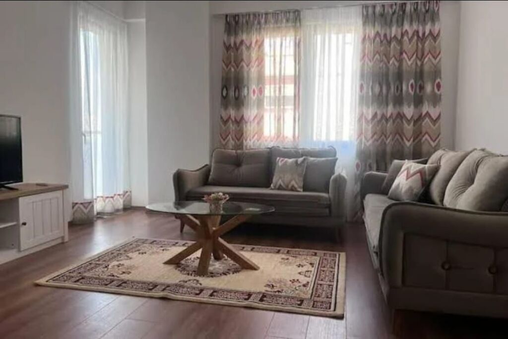 🏡 Apartment 1+1 for rent  📍 Former Train Station, opposite Quatrum Residence💰 Price: 55,000 lek/month