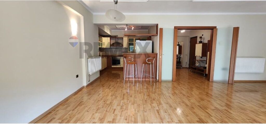APARTAMENT 3+2+2 ME QIRA-RRUGA DERVISH HIMA.