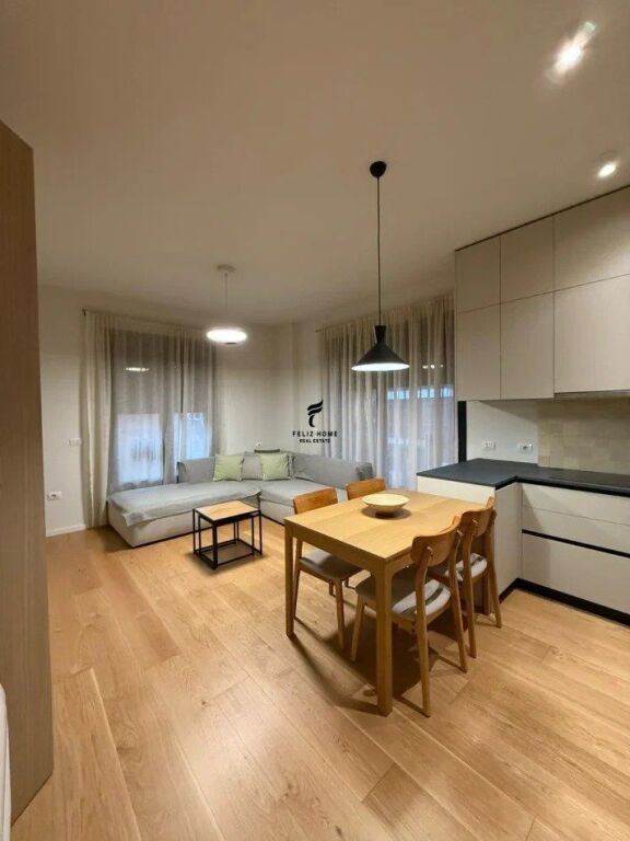 APARTMENT FOR RENT 2+1 KOSOVAREVE STREET 130,000 LEKE FH-85809