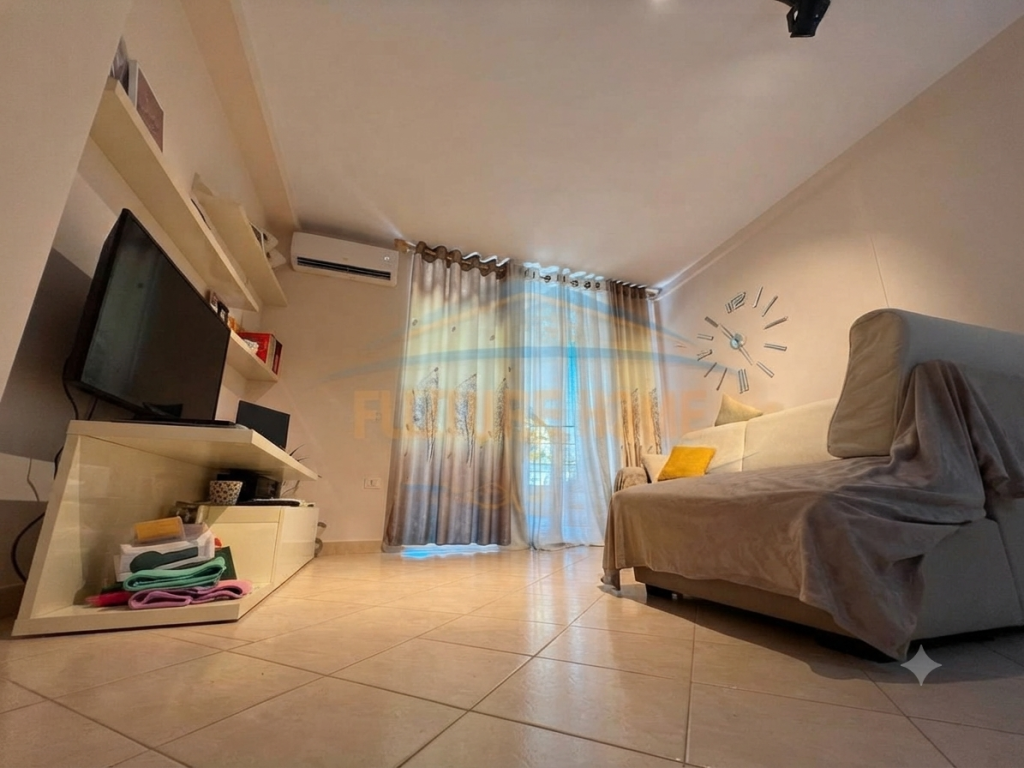 Qera, Apartament 1+1+ Post Parkimi, Unaza e Re, Tirane