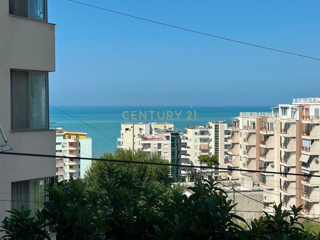 SHESIM APARTAMENT ME PAMJE DETI 2+1 I MOBILUAR TEK SHKEMBI KAVAJES, DURRES !