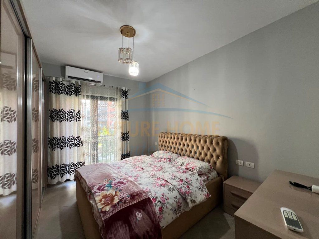 Qera, Apartament 1+1+Post Parkimi, Rezidenca Green City, Tiranë.
