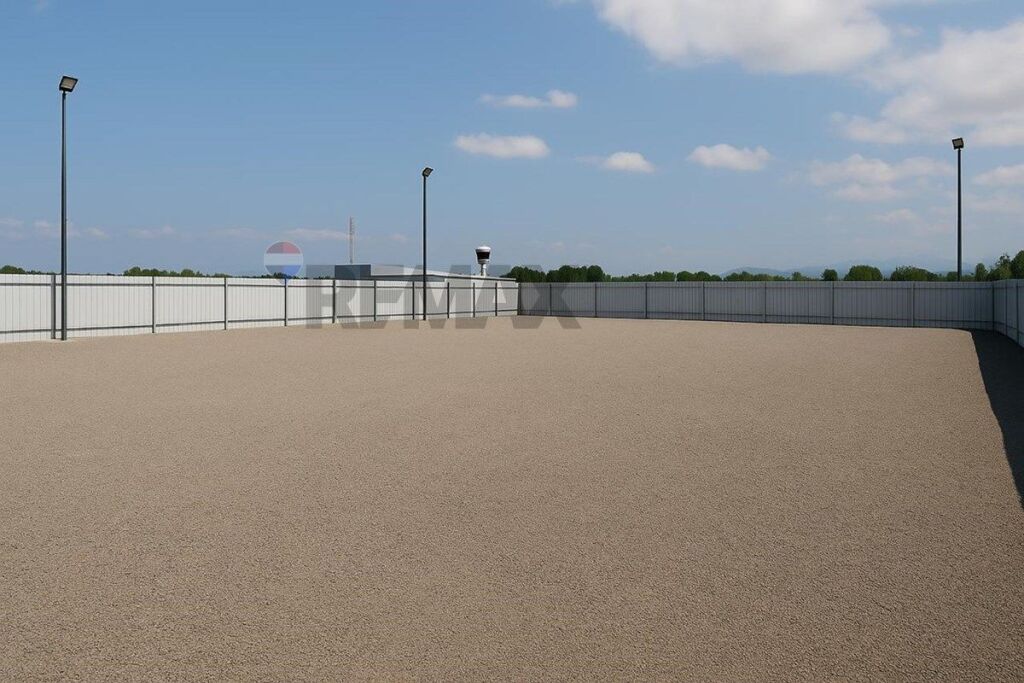 Land for rent in Old Sauk!