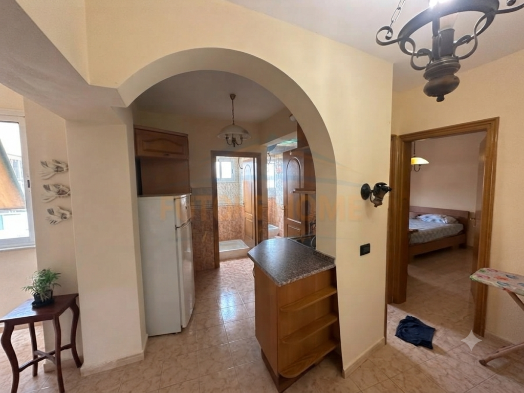 Qera, Apartament 1+1, Rr Fortuzi , Tirane
