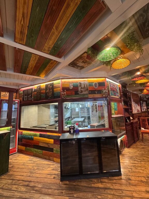 Business Premises-Restaurant- Bllok