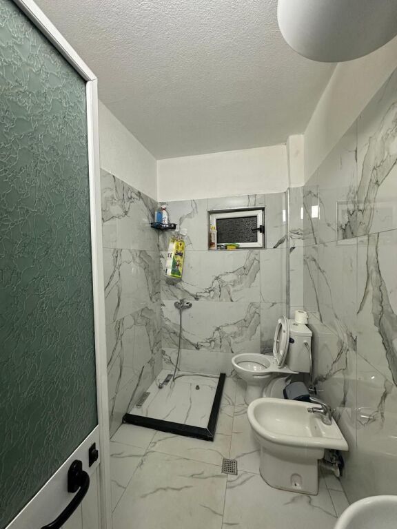 Rent | Apartament 1 + 1 | Brryli | 450 €/month