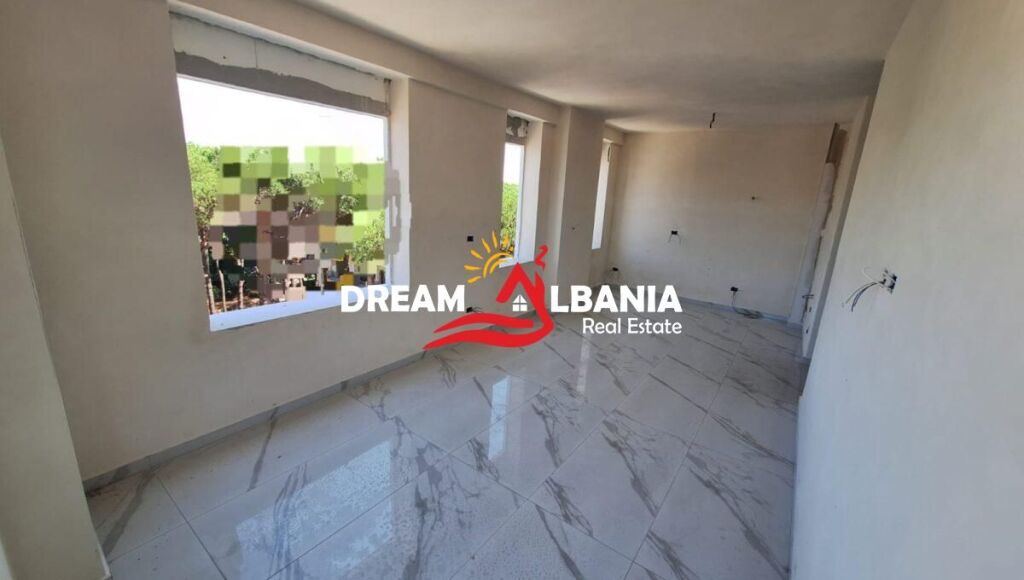 Appartamento 1+1 in Vendita a Mali Robit, Golem (41111591)