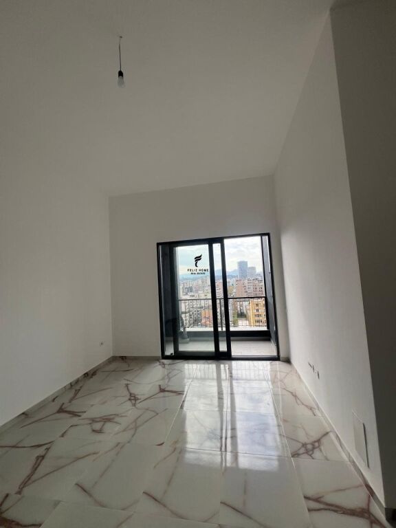UFFICIO IN AFFITTO 106M2 VIA DELLE BARRICATE 120.000 LEKE FH-85730