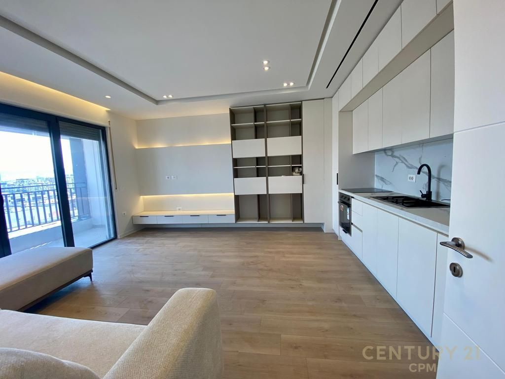 NDREGJONI BULEVARDI I RI JAPIM ME QIRA APARTAMENT 1+1+POST PARKIMI