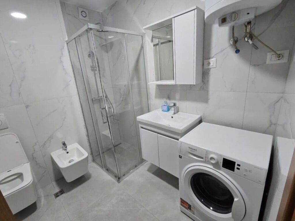 ✨Jepet me Qira Apartament 2+1+2 – Rruga e Kosovarëve ✨
