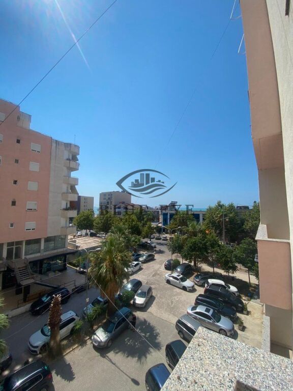 Shitet Apartament 1+1 në Zonën e Plazhit – Korali, Durrës