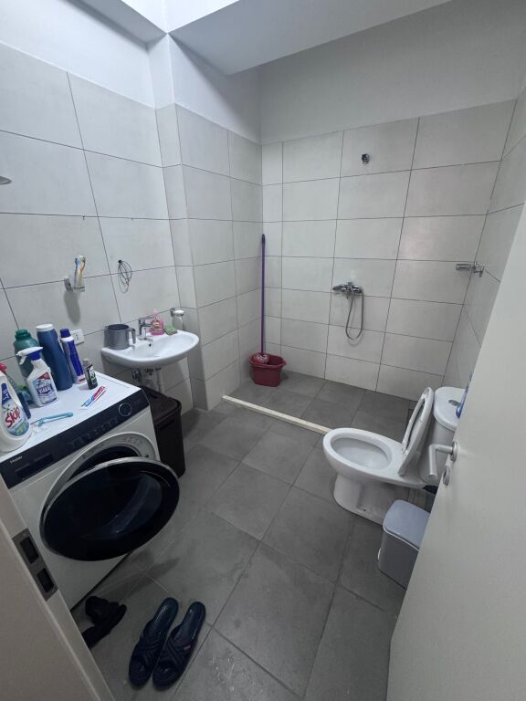 🏡 Shitet Apartament 2+1+2 | Kompleksi Mangalem, Ali Demi