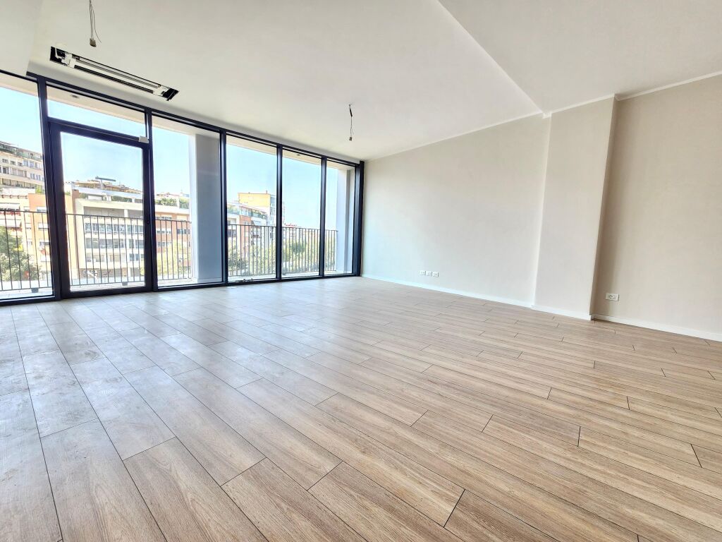 For Rent: 💻Premium Office 📍Lake View, Tirana Lake (128m²) – 3 Office Spaces, 2 Bathrooms, Terrace &amp; GARAGE 🚗 || Stunning Lake View | €1,500/Month
