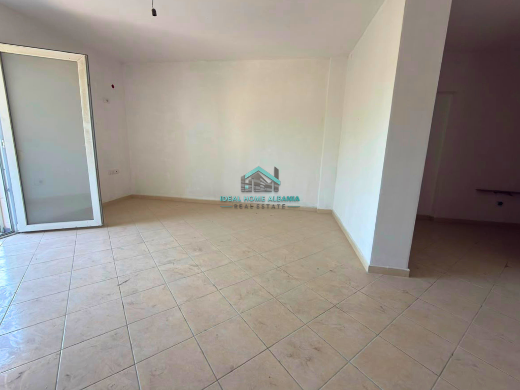 2+1 APARTMENT FOR SALE – OLD BEACH, VLORA