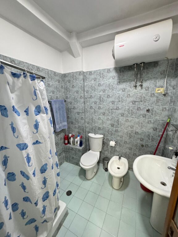 📣 QERA Apartament 1+1 📍Sheshi Willson, Prane Postes Nr. 8 ✨