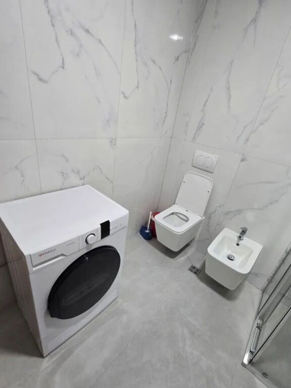 ✨Jepet me Qira Apartament 2+1+2 – Rruga e Kosovarëve ✨