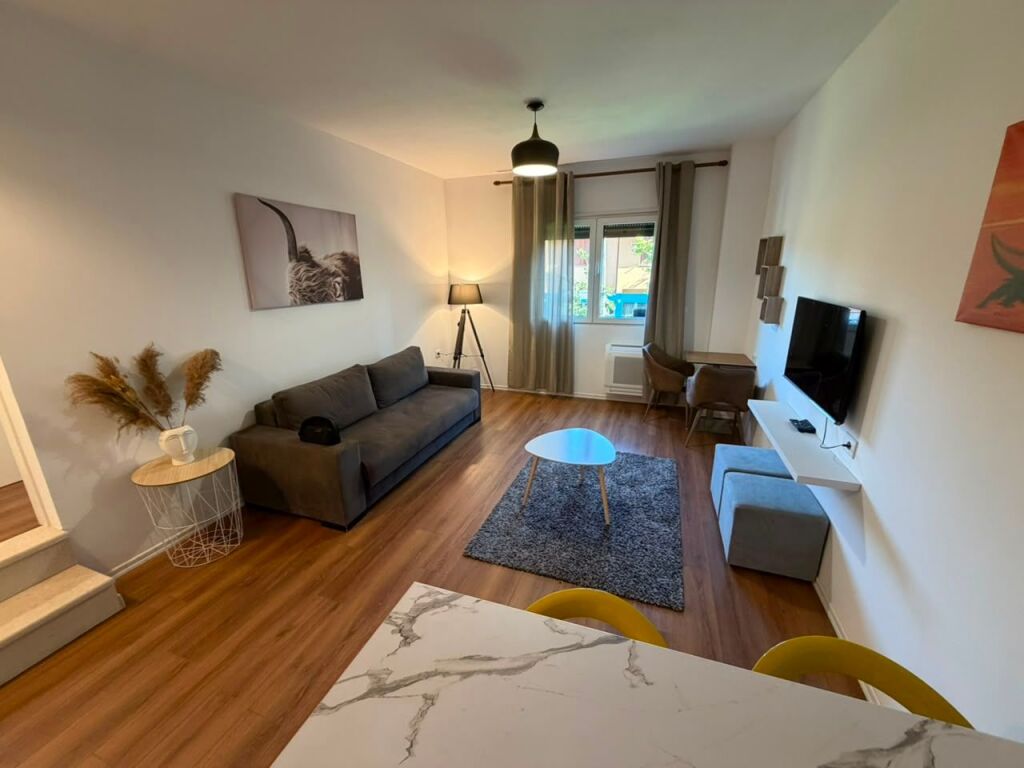 🏡 Apartment 2+1 for rent  📍 Next to Kodra e Diellit Residence 1 💰 Price: 60,000 lek/month