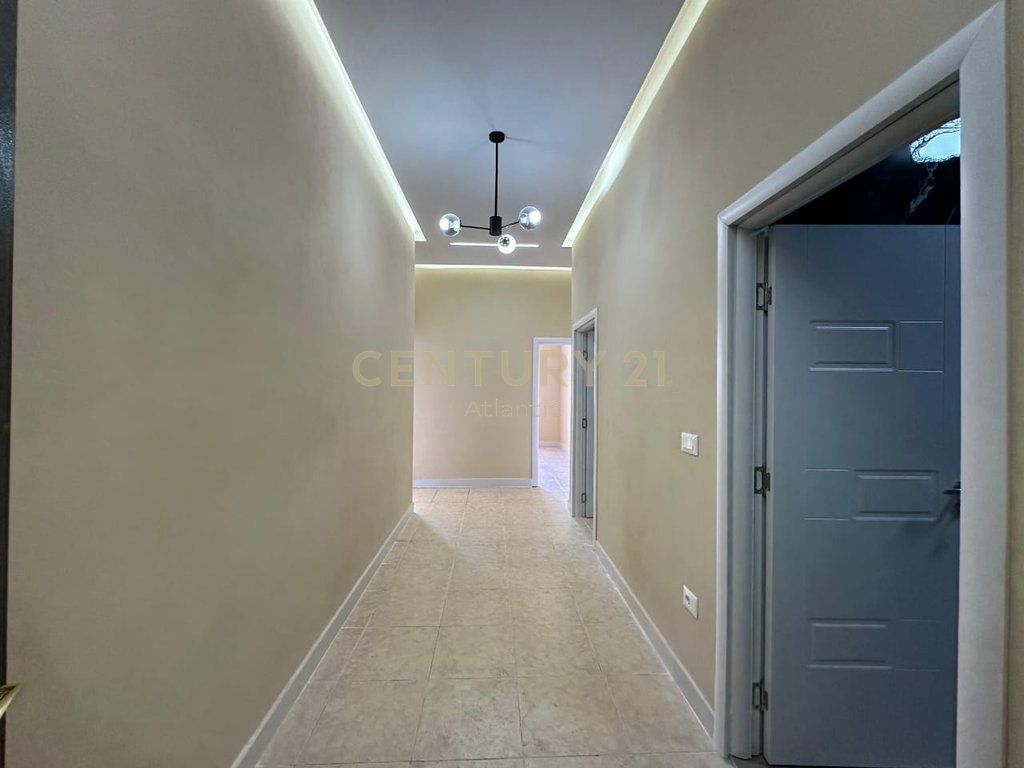 Apartment 3+1 For Sale at Beach, Railway, Durres - 130000€ | 100 m²