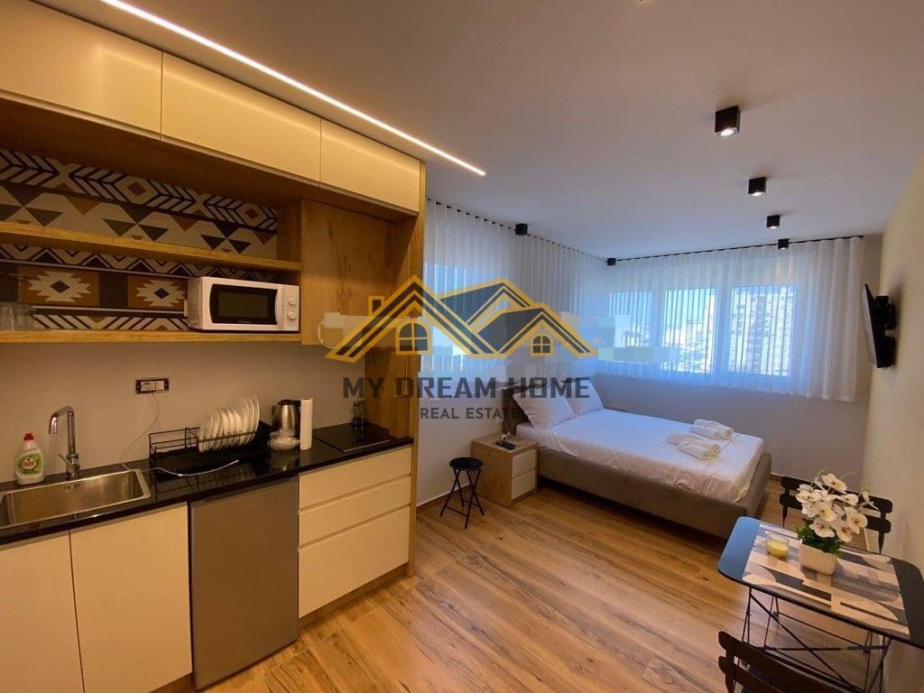 APART-HOTEL IN VENDITA SULLA SPIAGGIA RROTA E KUQE, DURRES
