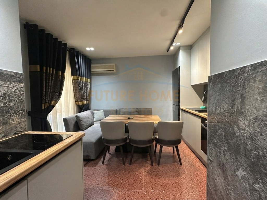 Shitet, Apartament 1+1, Shallvaret, Tiranë