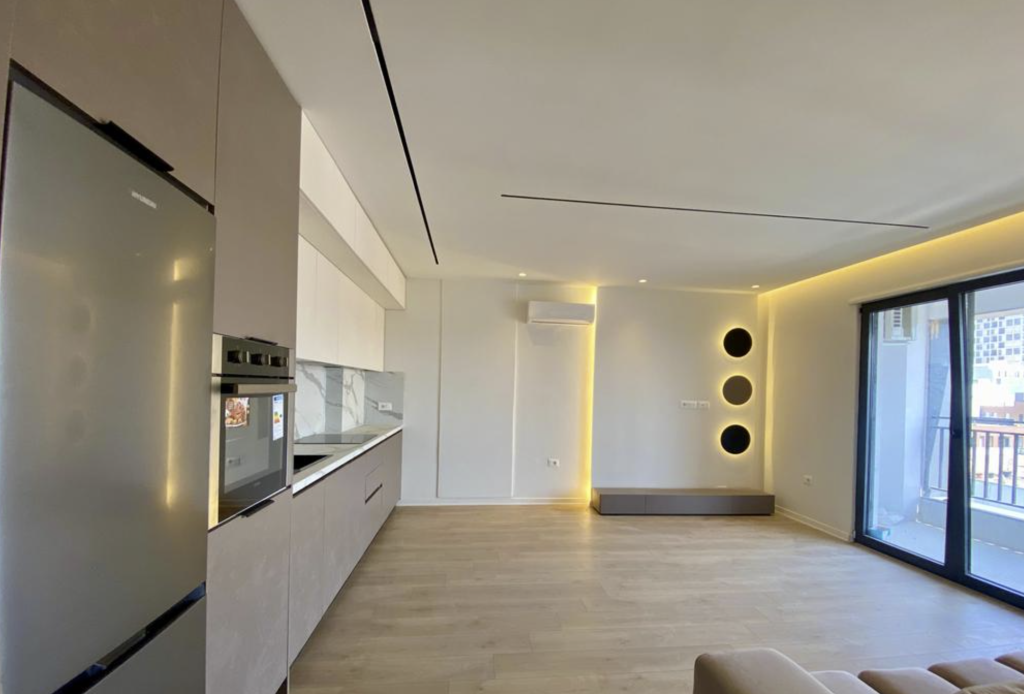 NDREGJONI BULEVARDI I RI JAPIM ME QIRA APARTAMENT 1+1+POST PARKIMI