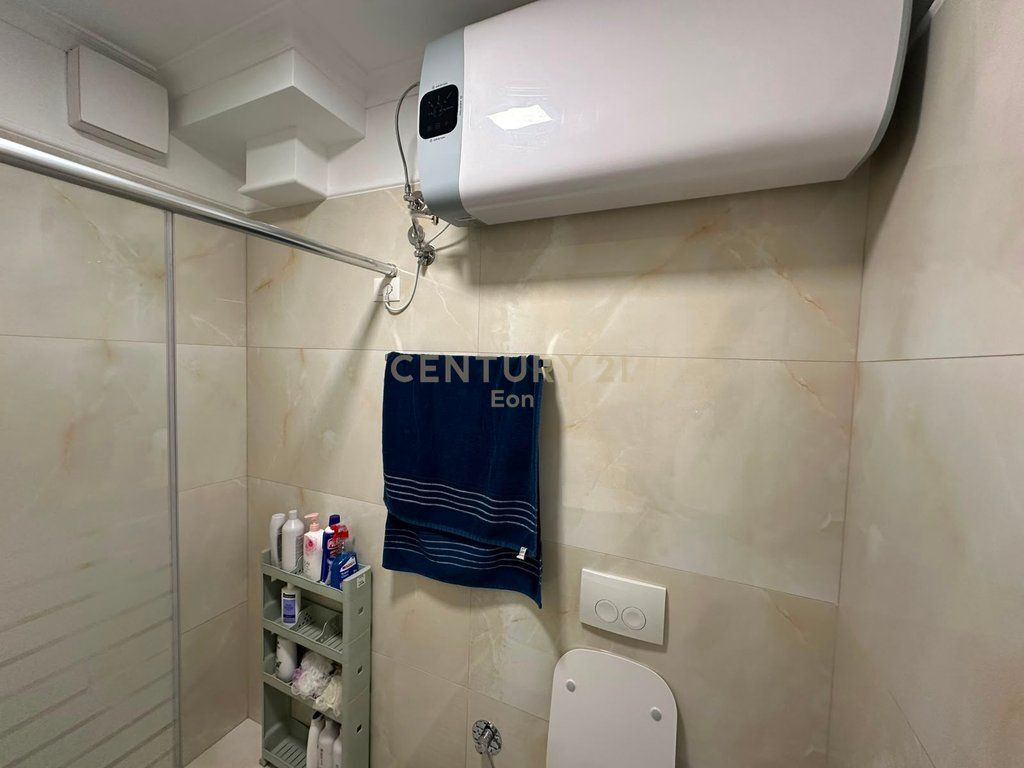 SHESIM APARTAMENT ME PAMJE DETI 2+1 I MOBILUAR TEK SHKEMBI KAVAJES, DURRES !