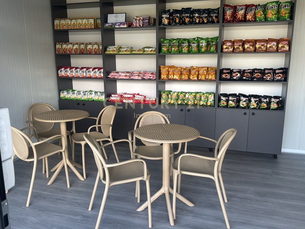 Shitet biznes funksional Tobacco Shop coffe – Vorë