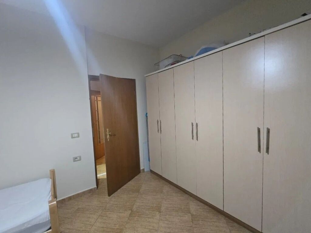 ✨Jepet me Qira Apartament 2+1+2 – Rruga e Kosovarëve ✨