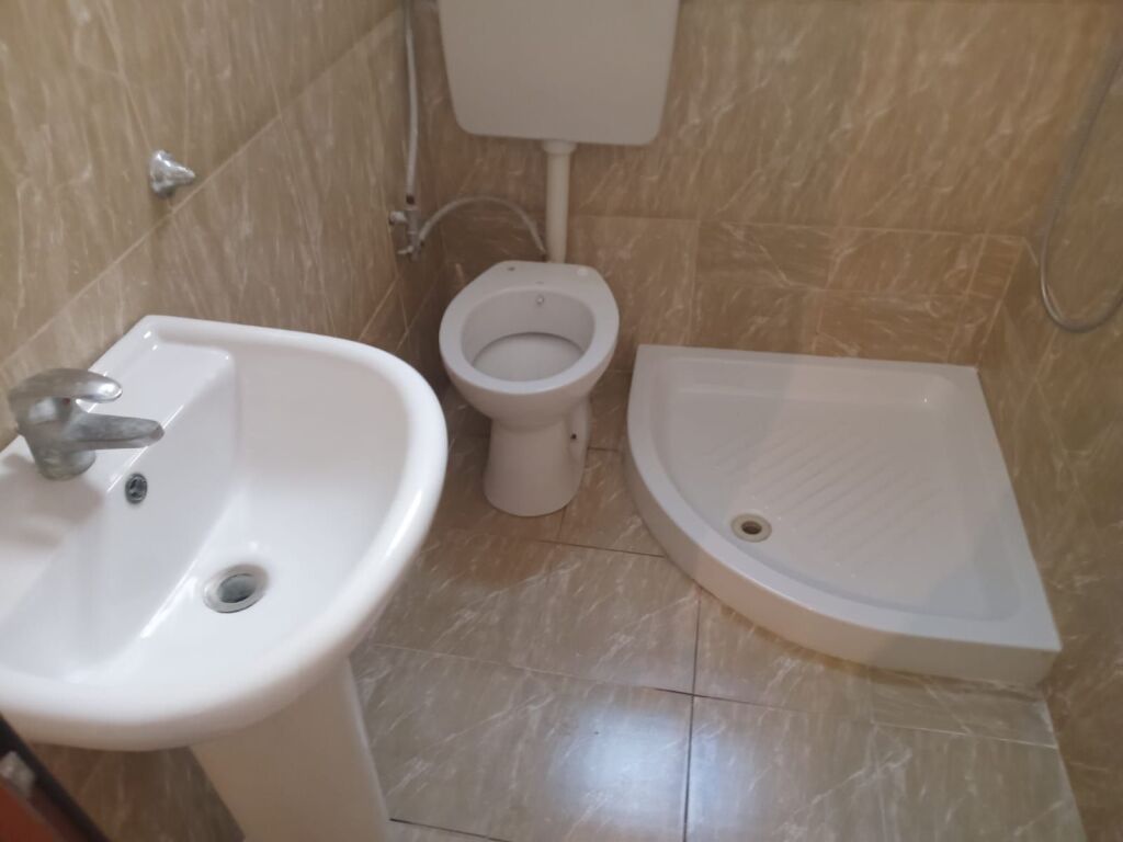 APARTMENT 1+1. 28000 LEKE ALI DEMI.