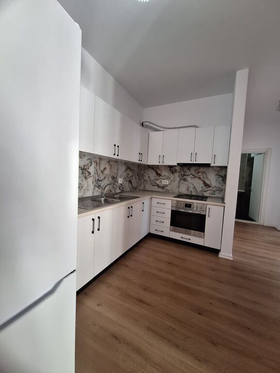 Jepet me qira apartament 2+1+2+Post Parkimi