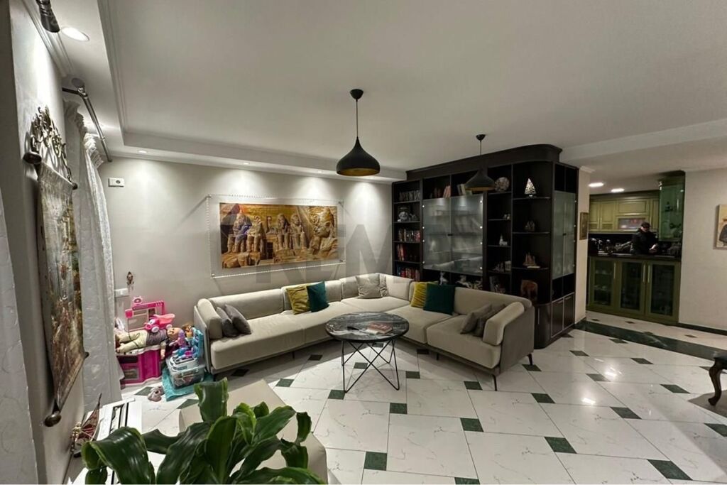APARTAMENT 3+1+2 TEK DELIJORGJI!