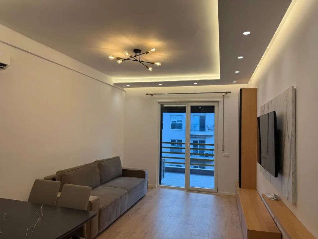 Qira, Apartament 1+1+Post Parkimi, Rr. Dritan Hoxha, Kompleksi E88, Tirane.