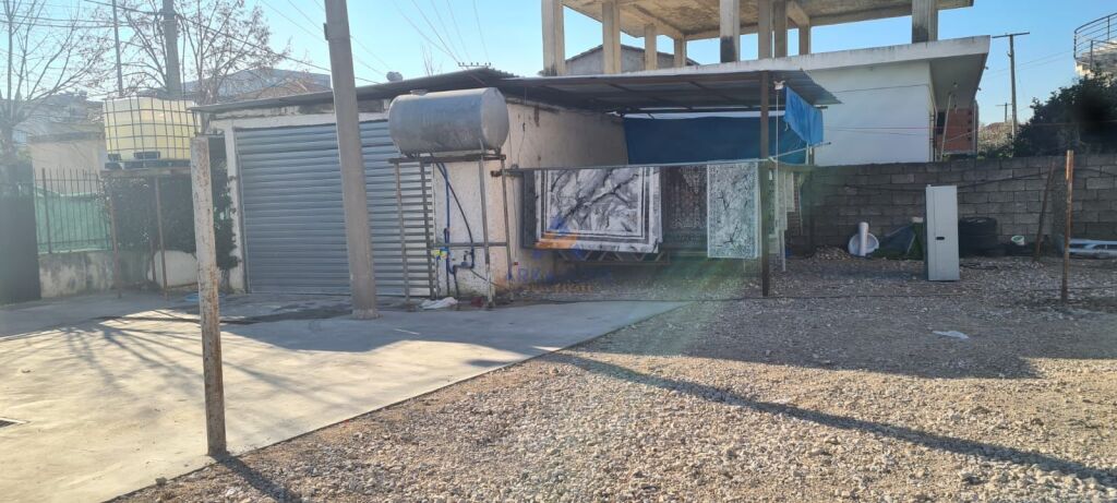 PARKING FOR RENT 600M2 "JORDAN MISJA" 100,000 LEKE