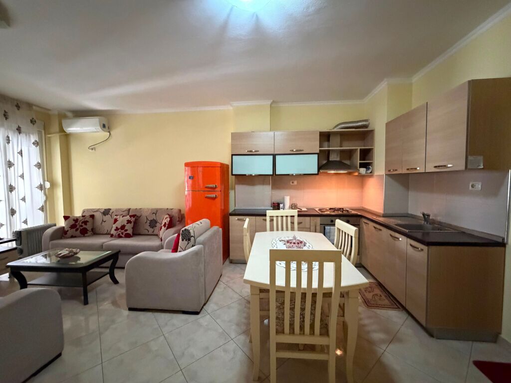 Appartamento 1+1 in affitto a Fresk.
