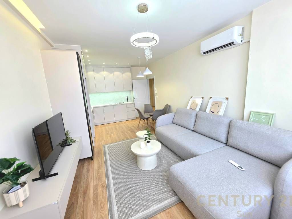 FOR SALE 1+1 APARTMENT IN THE MUNICIPALITY OF PARIS