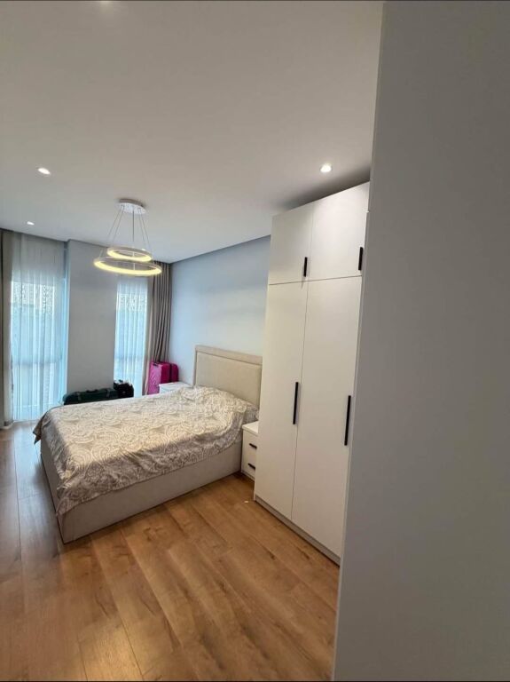 🏡 Apartment 1+1 for Rent – Zogu i Zi, Tirana