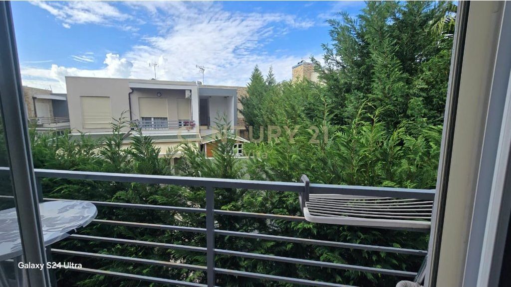 STUDIO APARTMENT FOR SALE LURA 3 GJIRI I LALZIT!
