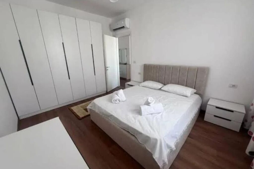 🏡 Apartment 1+1 for rent  📍 Former Train Station, opposite Quatrum Residence💰 Price: 55,000 lek/month